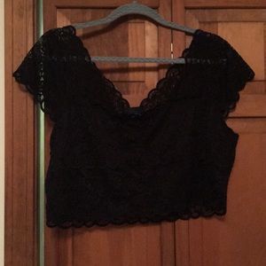 2 lace crop tops
